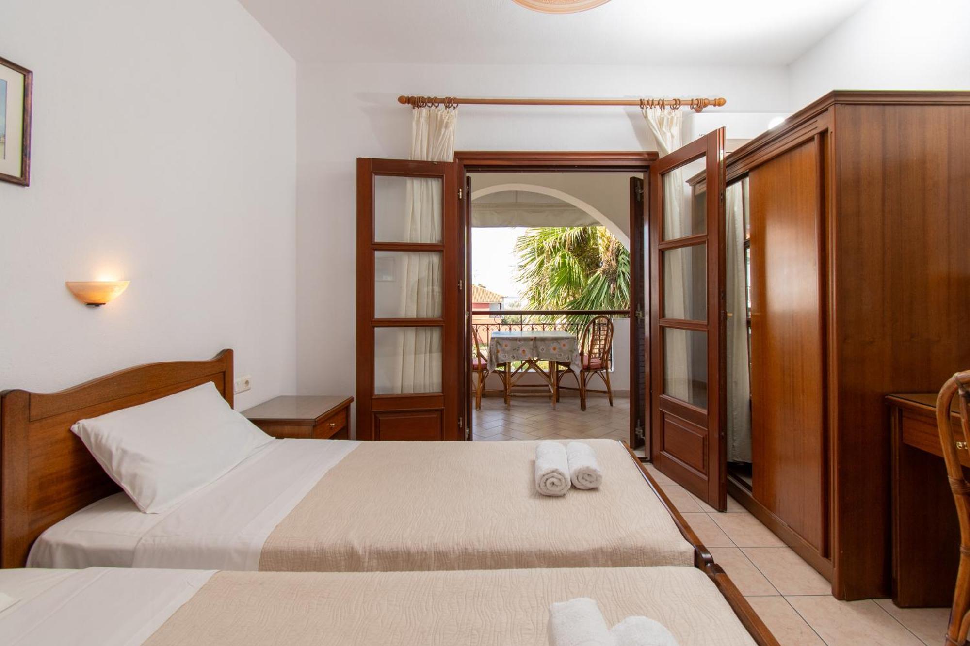 Star Paradise Hotel Neos Marmaras Room photo
