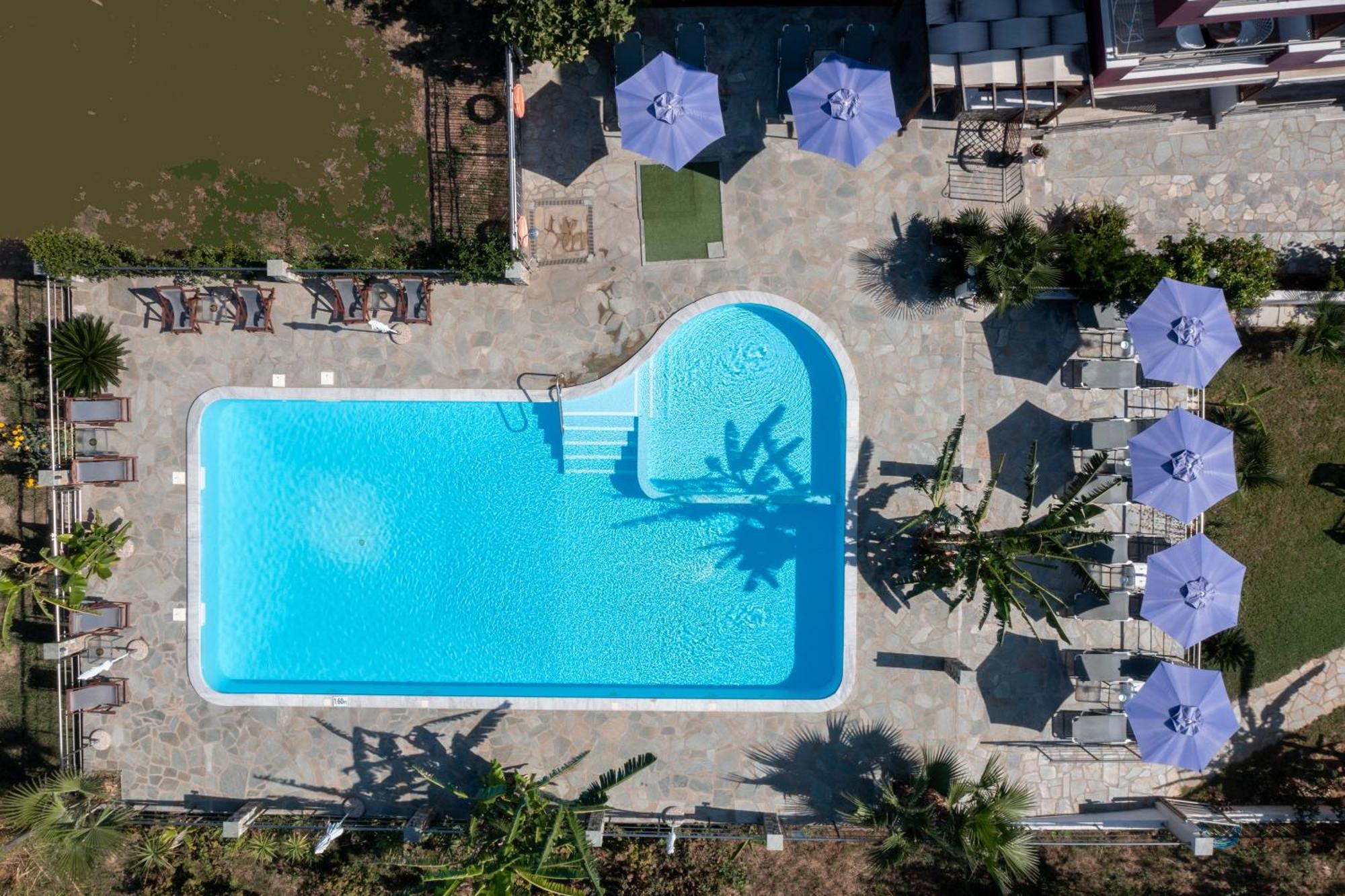 Star Paradise Hotel Neos Marmaras Exterior photo